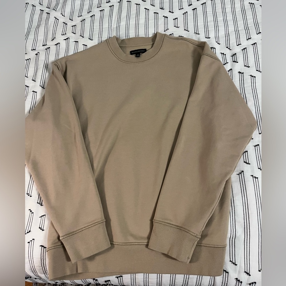Banana Republic Crewneck Sweatshirt, Size Medium